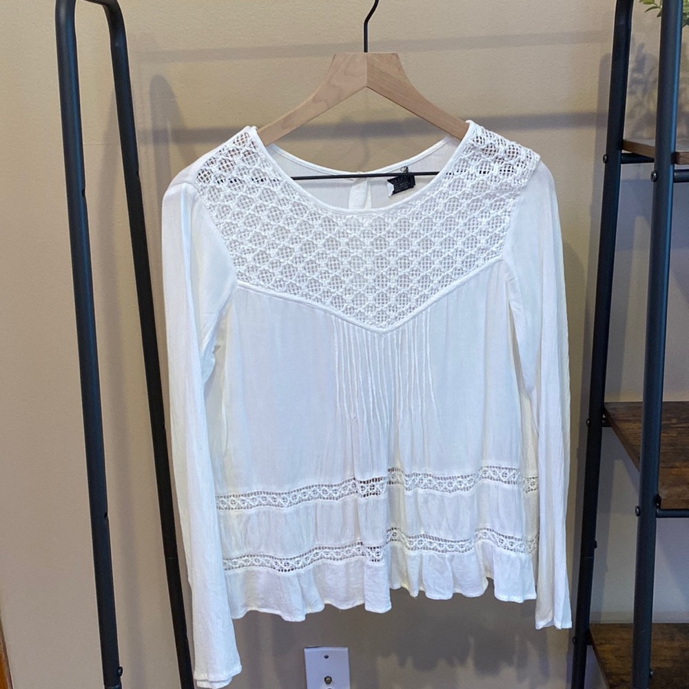 White Long Sleeve Partial Open Back Blouse